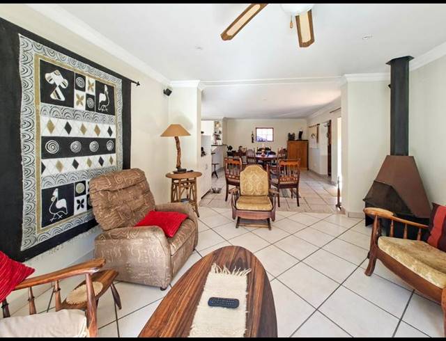 3 BEDROOM HOUSE FOR SALE IN DOLPHIN CREEK GOLF ESTATE